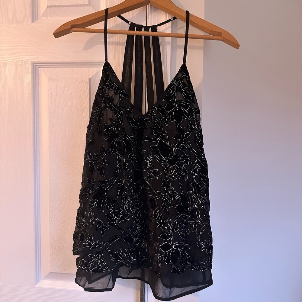 Black floral tank top, size s